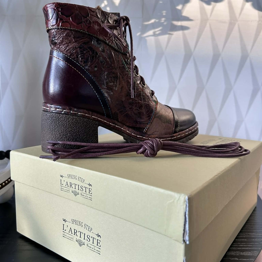 Spring Step L'Artiste Burgundy Ankle Boots